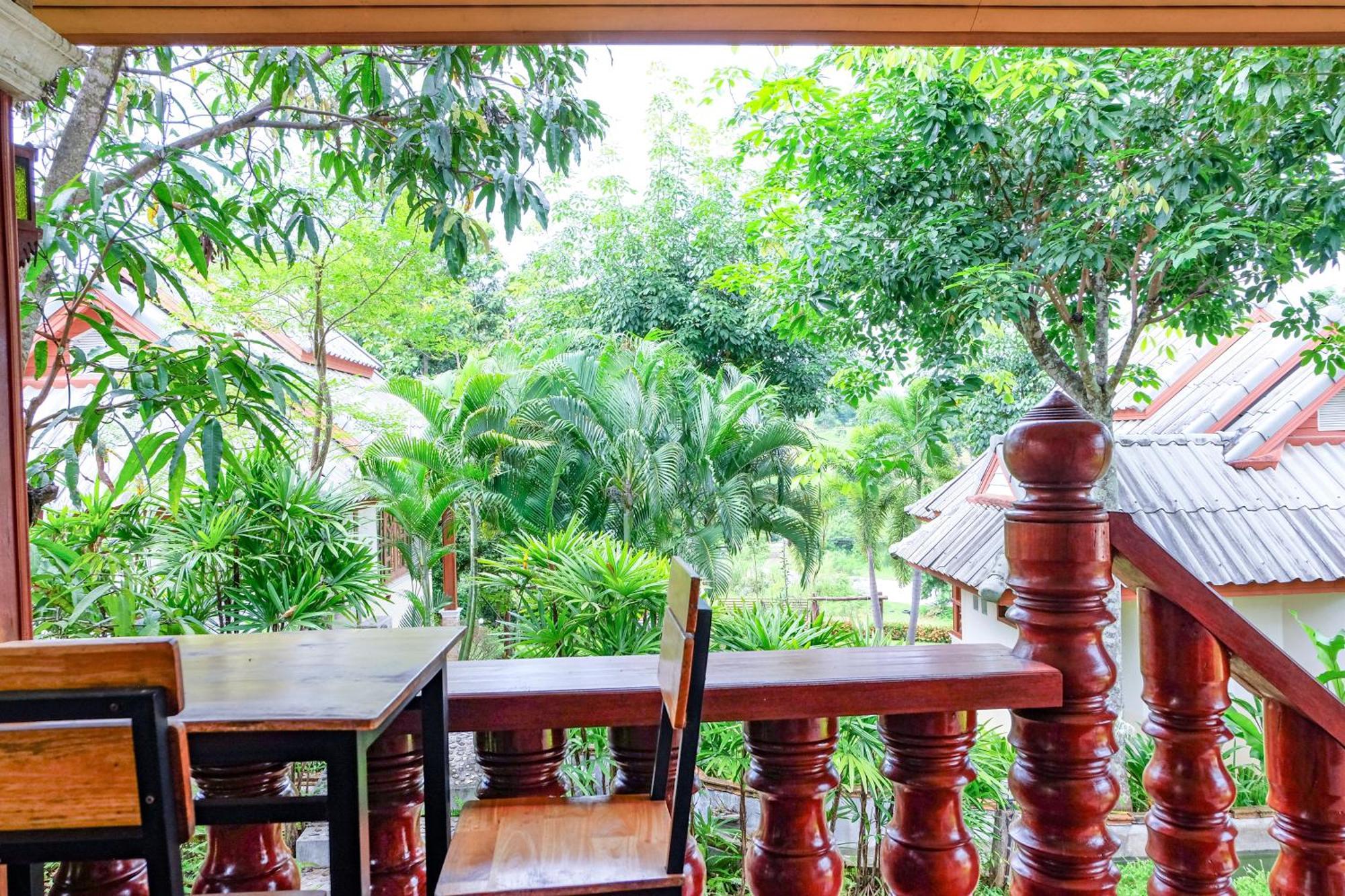 Mont Goei Pai Hotel Exterior photo